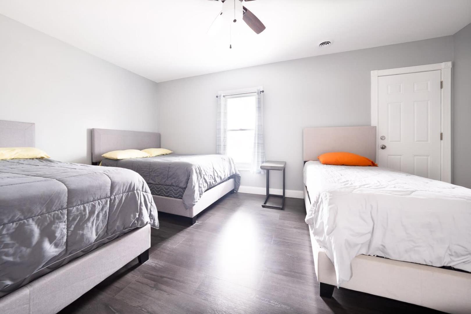 Comfy 4Br, 1 Bath Near The Falls & Casino Niagara Falls Luaran gambar